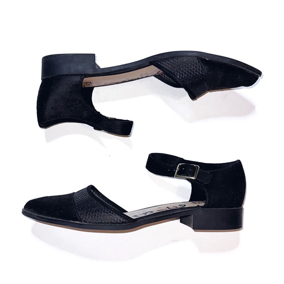 Black pointed toe suede mesh mini heels with ankle strap - size women’s 9 - used - Picture 3 of 4